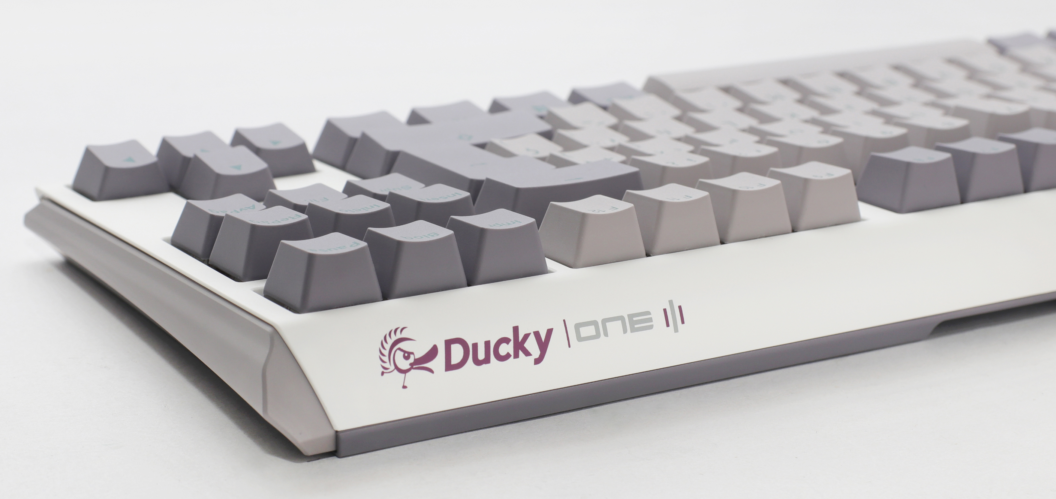 Ducky - Teclado Mecânico Ducky ONE 3 Mist TKL RGB MX-Brown (PT)