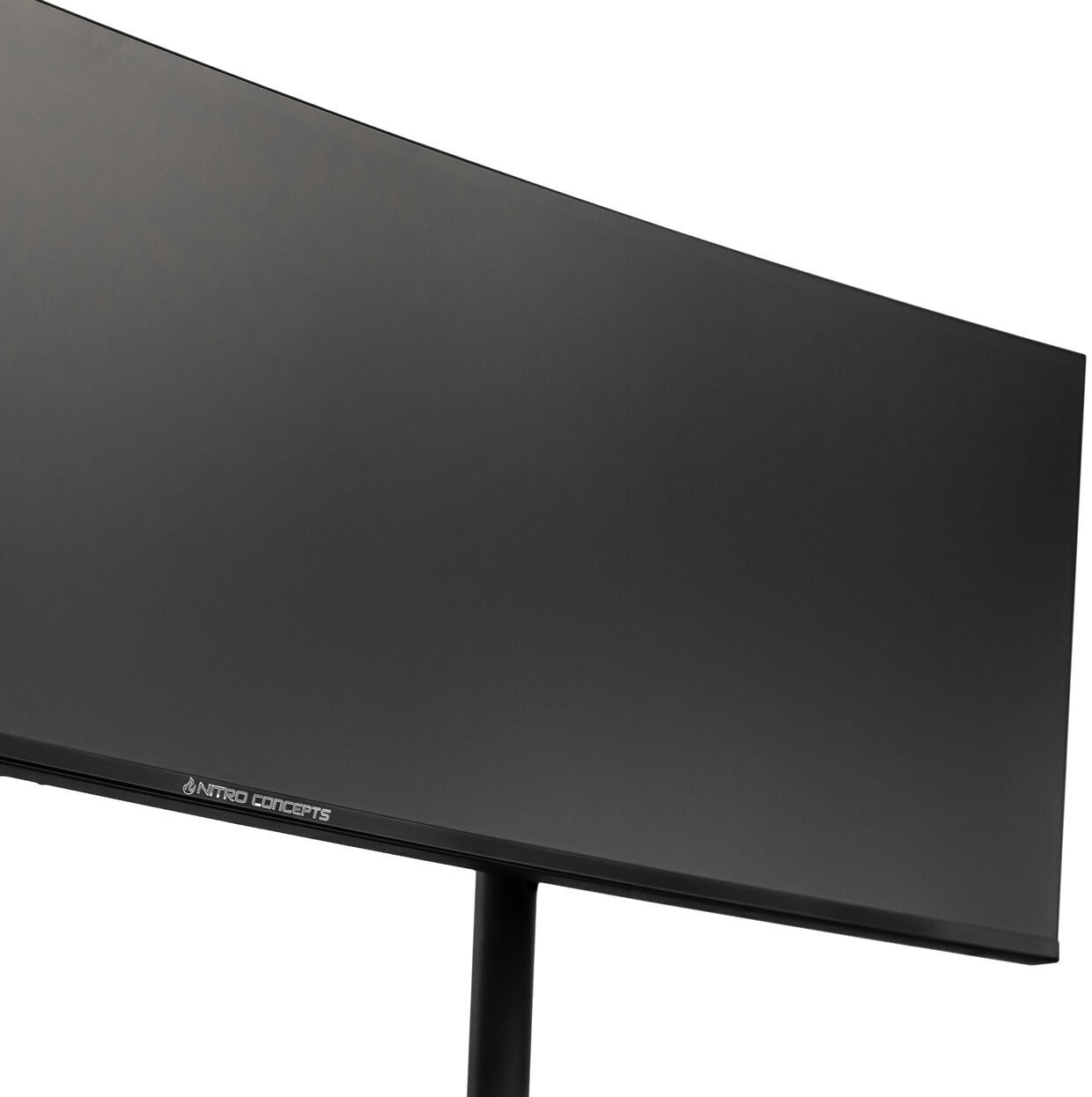  - Bundle Nitro Concepts Monitor 49" 144Hz / Suporte Monitor