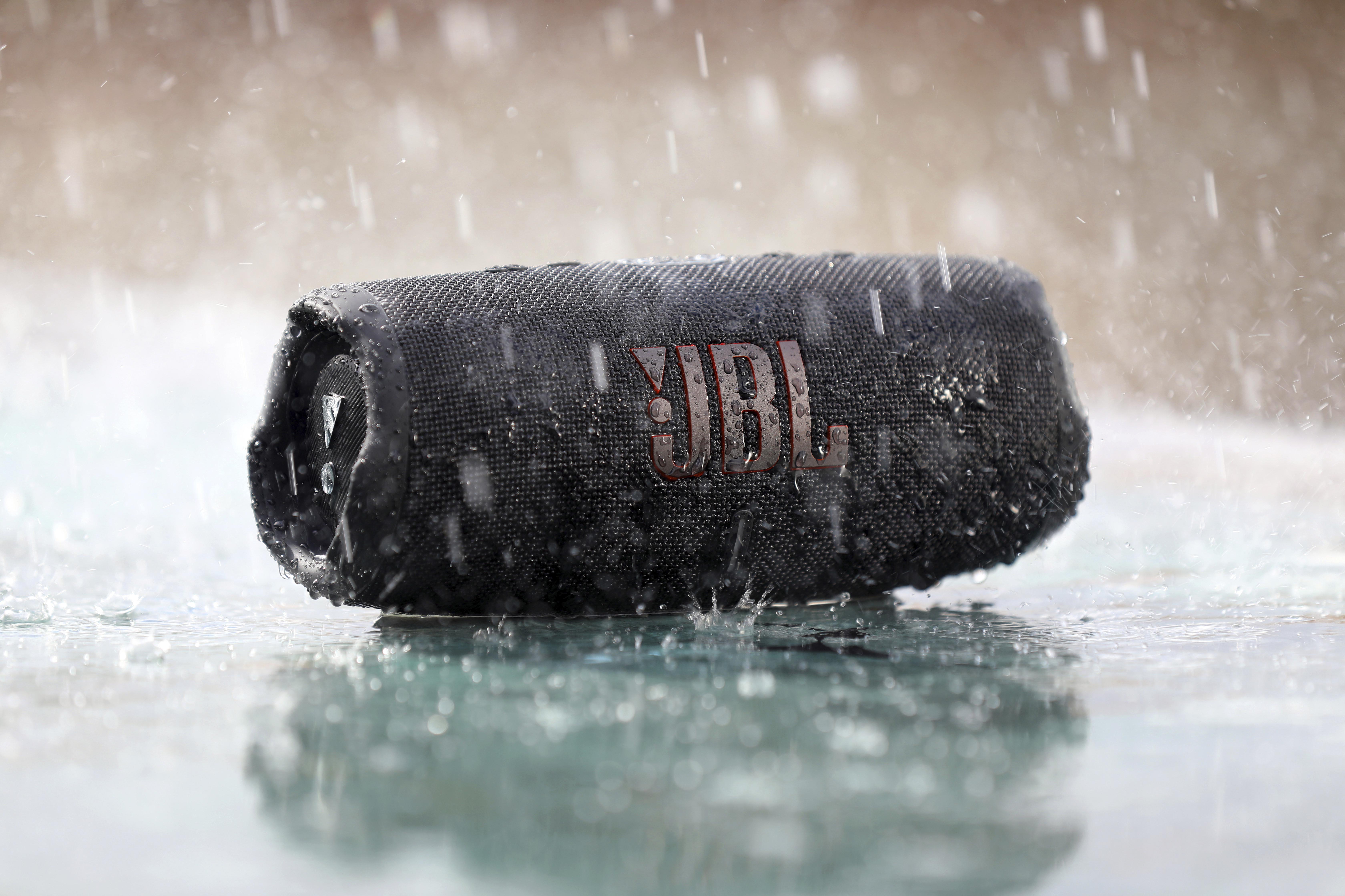 JBL - JBL Coluna Portátil Charge 5 Bluetooth - Preto