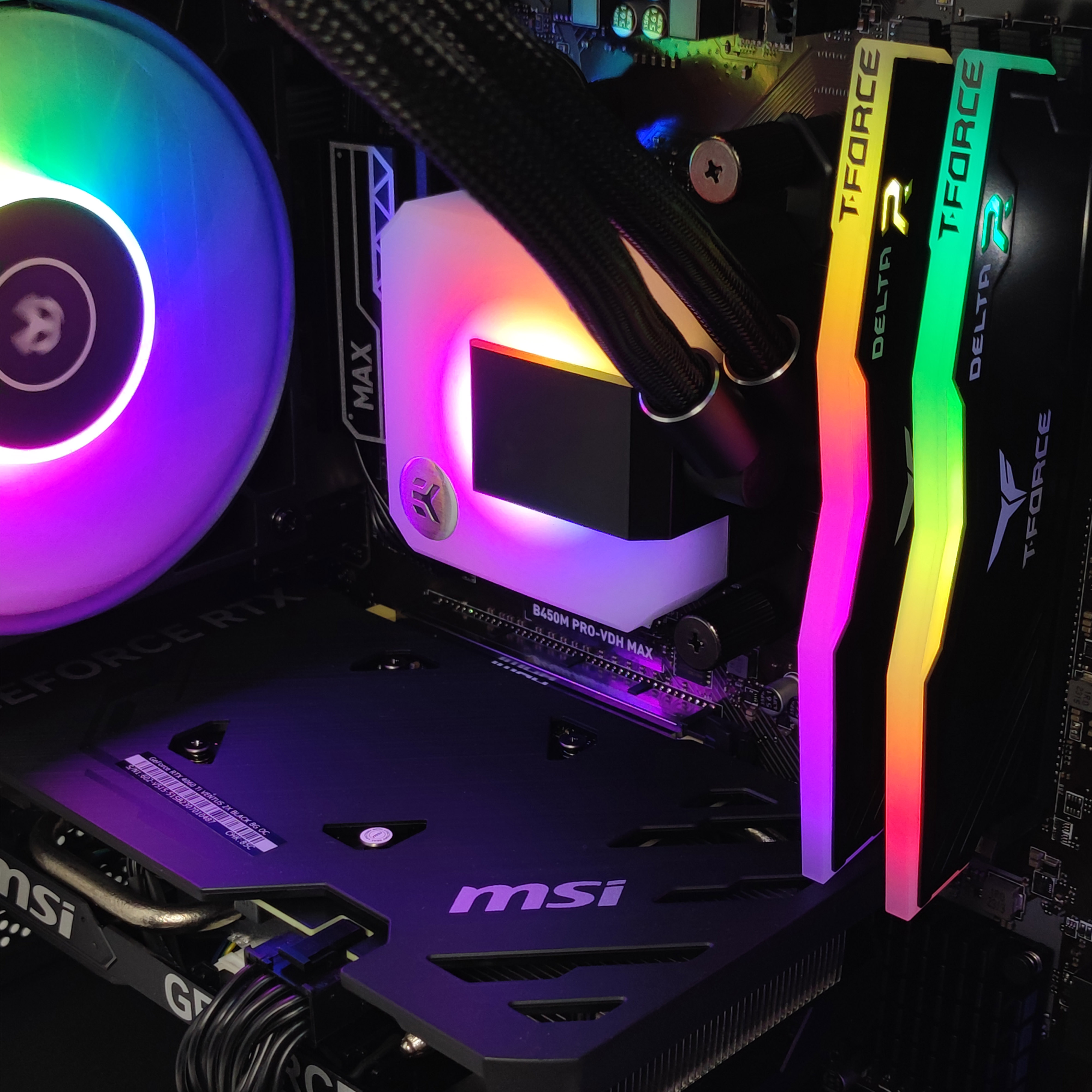 King Mod Systems - Computador King Mod Gamer-PC MSI Ryzen 5 5600X 32GB DDR4 1TB RTX 4060 TI WIFI W11