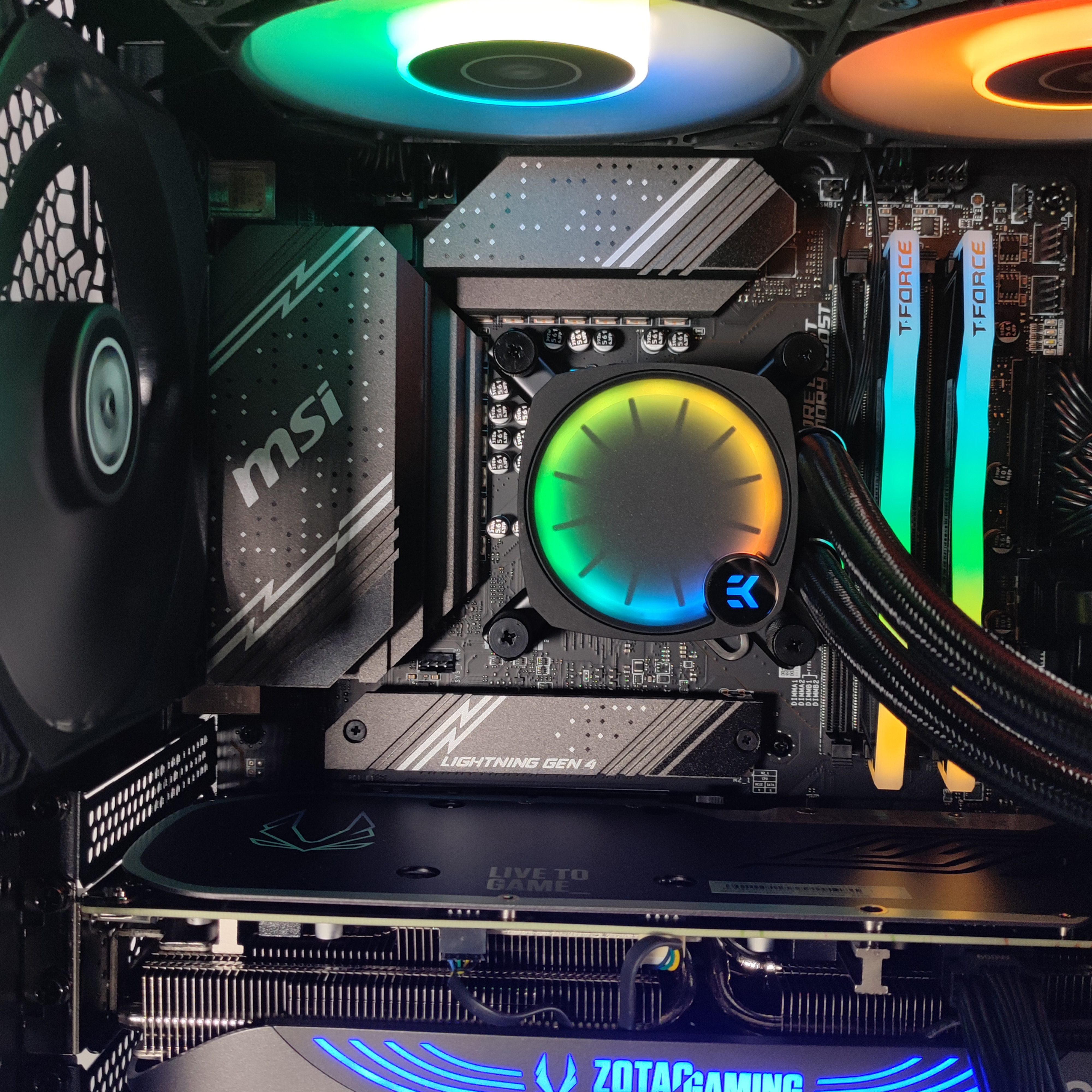 King Mod Systems - Computador King Mod Limited-PC Intel i5 14600KF 32GB DDR5 1TB RTX 4070 SUPER WiFi W11
