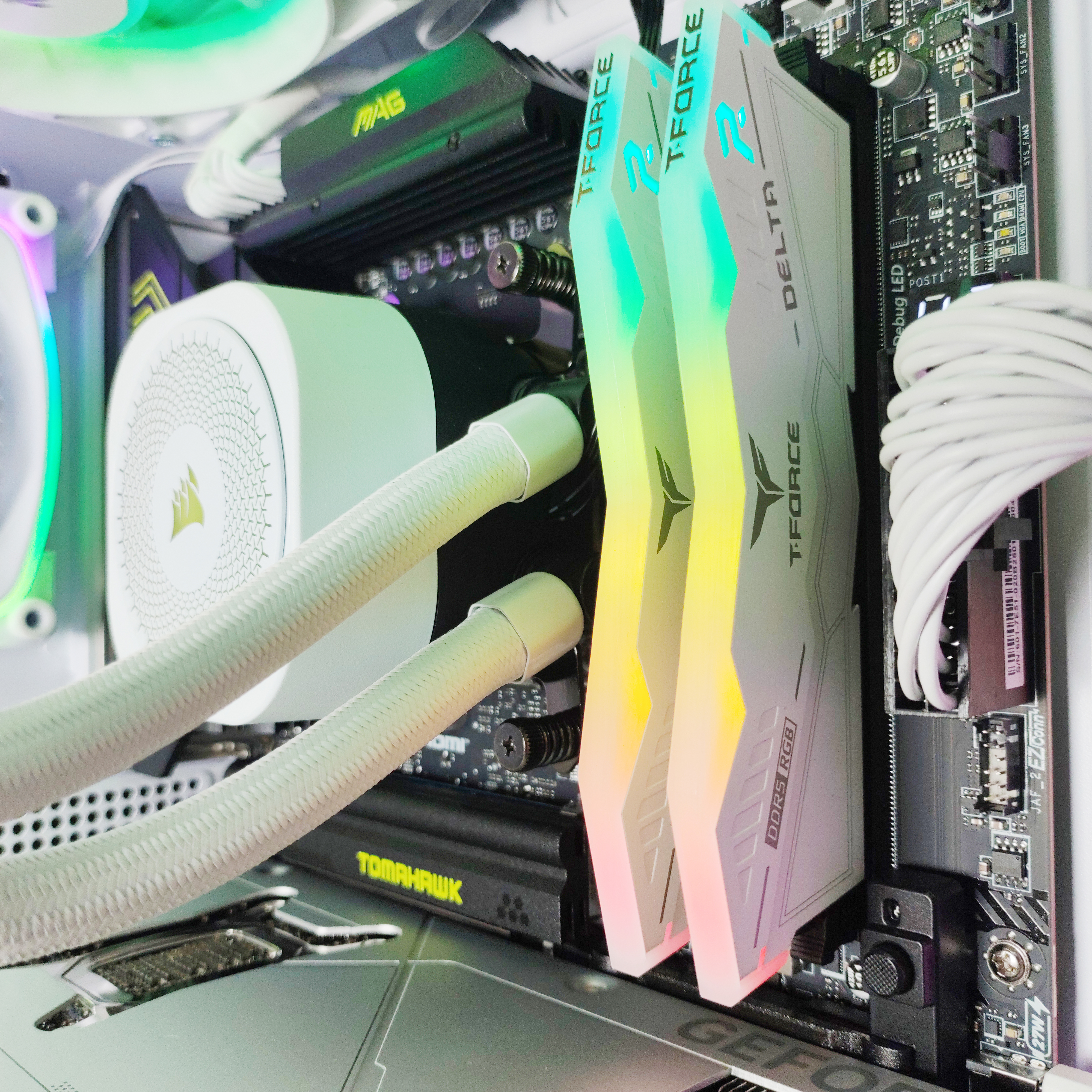 King Mod Systems - Computador King Mod Limited-PC Ryzen 7 9800X3D 32GB DDR5 1TB RTX 5070 Ti WiFi W11