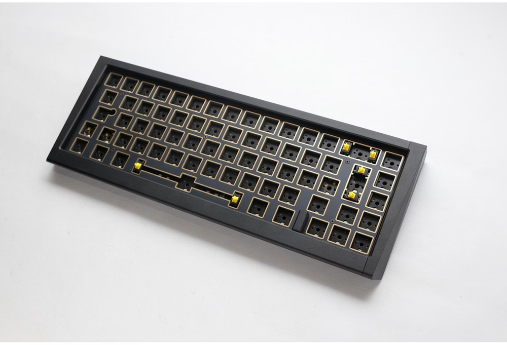 Ducky - Kit Teclado DIY Ducky Outlaw 65 Preto (ES)