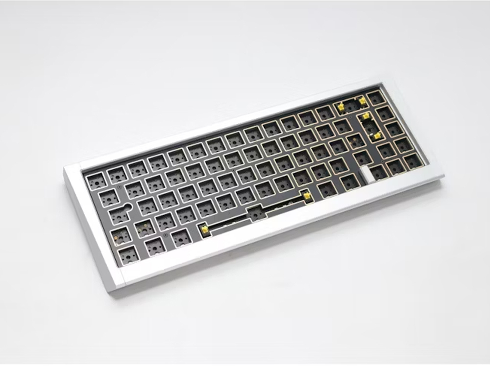 Ducky - Kit Teclado DIY Ducky Outlaw 65 Silver (PT)