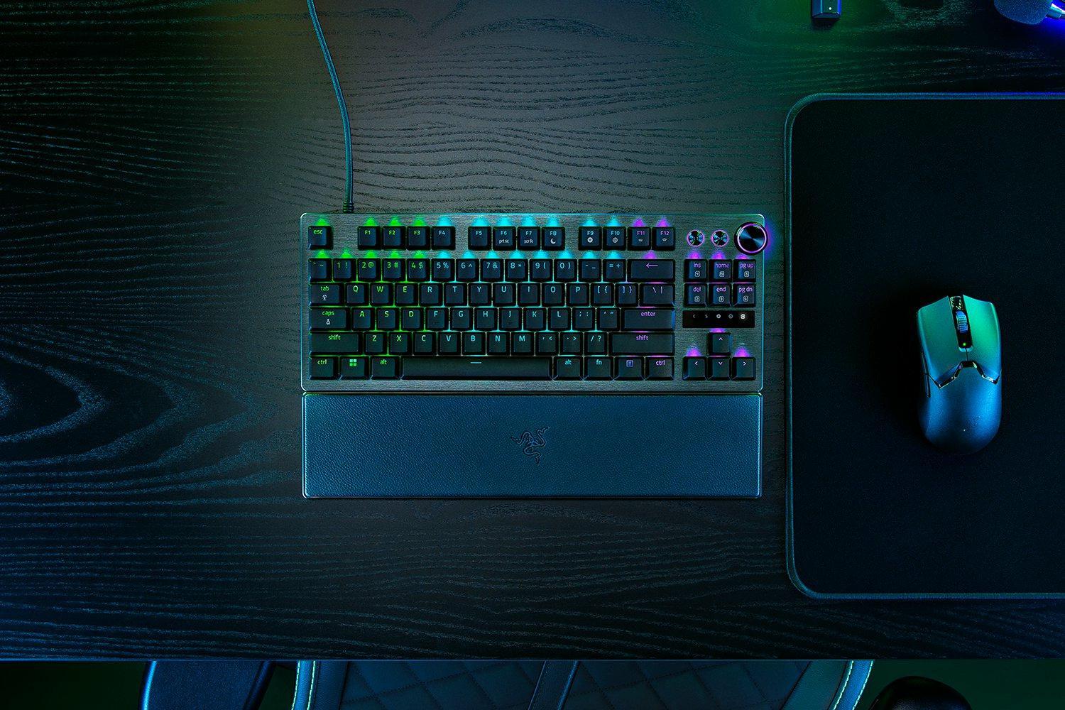 Razer - Teclado Razer Huntsman V3 Pro TKL RGB Analog Optical Switches (US)