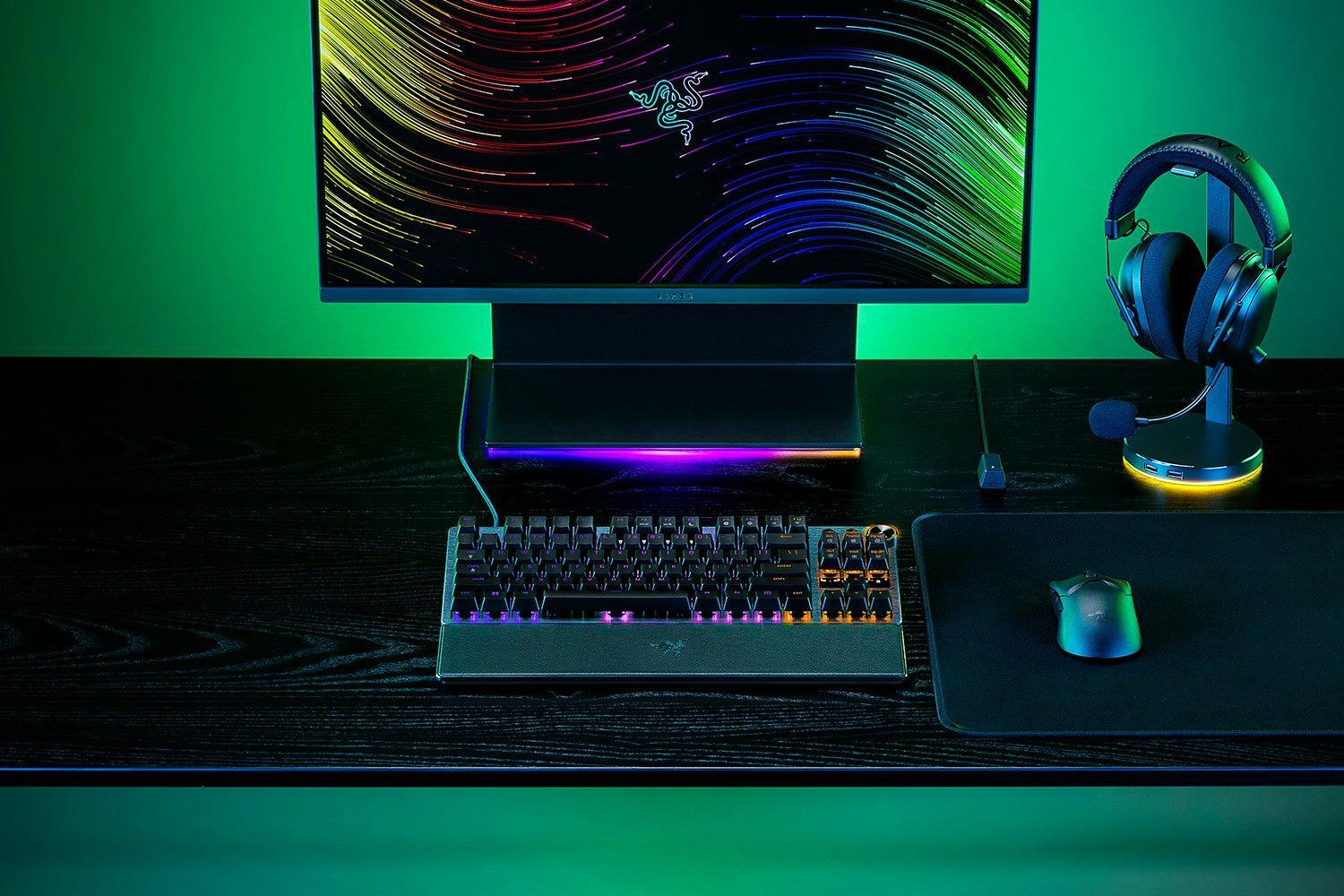 Razer - Teclado Razer Huntsman V3 Pro TKL RGB Analog Optical Switches (US)