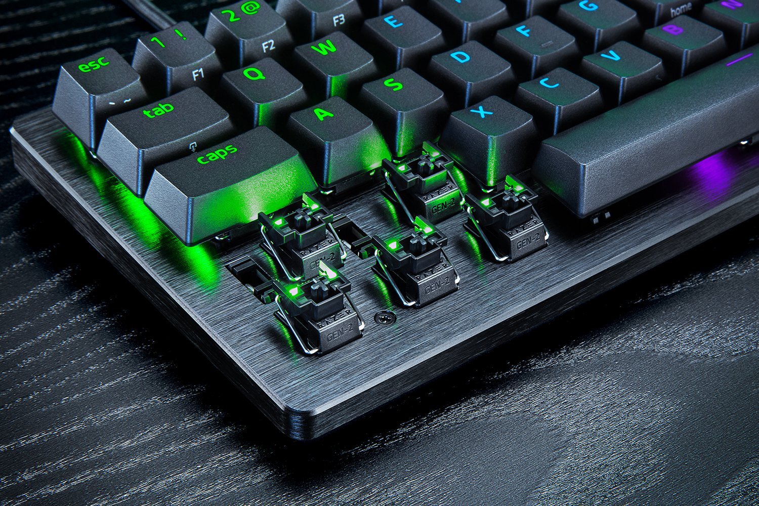 Razer - Teclado Razer Huntsman V3 Pro Mini 60% RGB Analog Optical Switches (US)