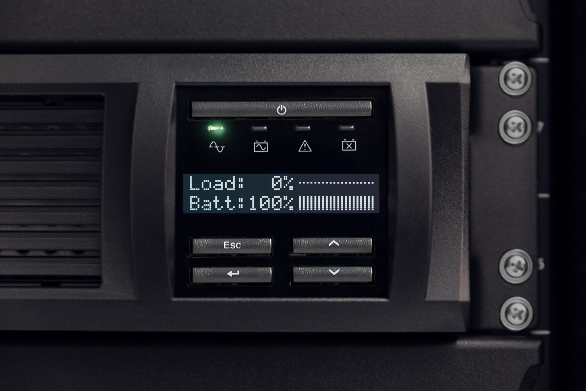 APC - UPS APC Smart-UPS 750VA LCD RM 2U 230V com Placa de Rede